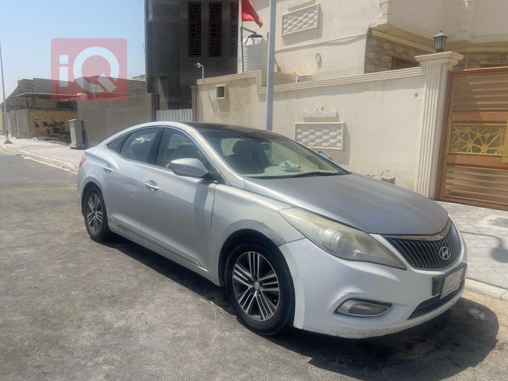 هیوندای ازێرا